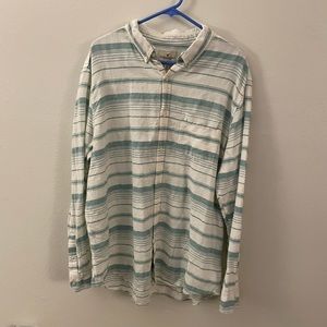 American Eagle long-sleeve button up shirt